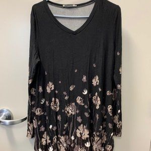 Long sleeve long shirt